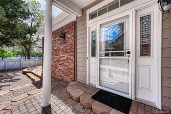 9885 Greensview Cir, Lone Tree, CO 80124