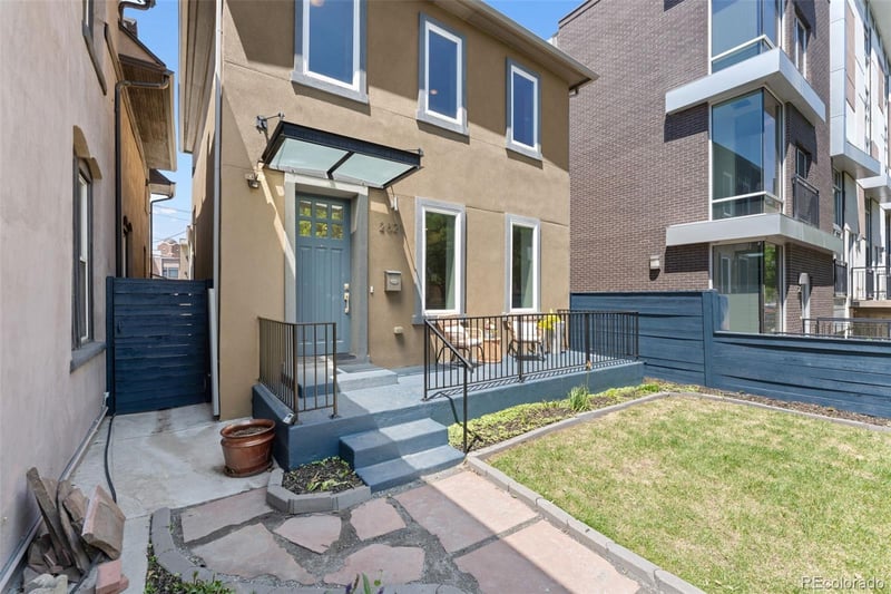 2521 Lawrence St, Denver, CO 80205