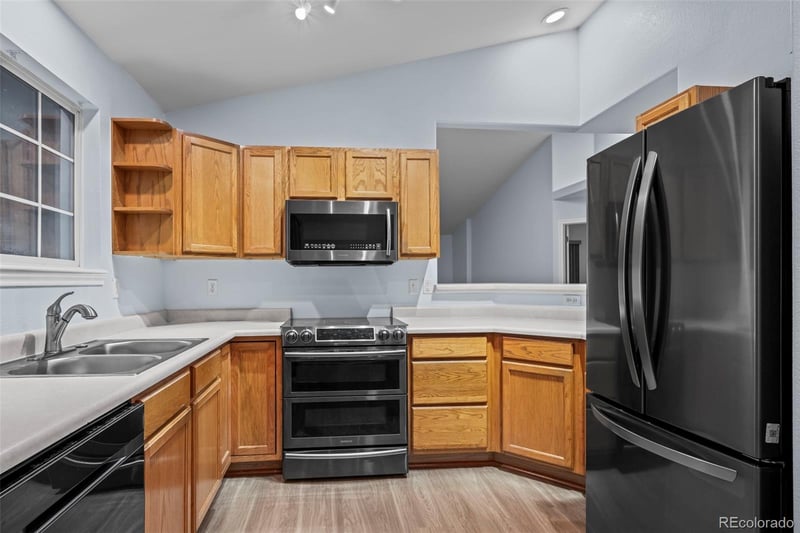 18456 Bethany Pl, Aurora, CO 80013