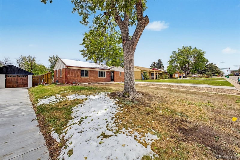 3440 Dahlia St, Denver, CO 80222