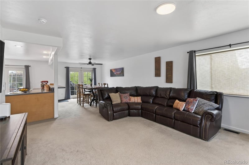 542 N 4th St, Silt, CO 81652