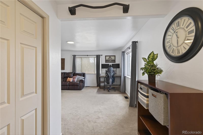 542 N 4th St, Silt, CO 81652