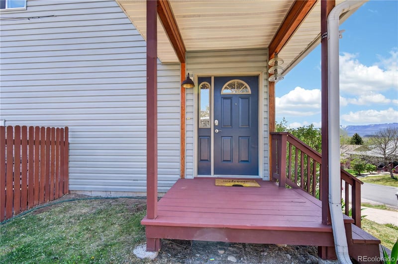 542 N 4th St, Silt, CO 81652