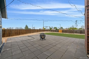 4346 Ceylon Way, Aurora, CO 80015