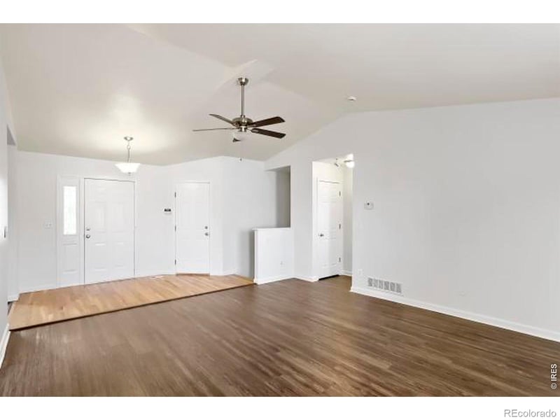 3932 Falcon Ln, Evans, CO 80620