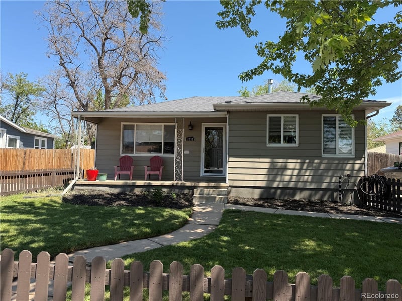 4252 Logan St, Englewood, CO 80113