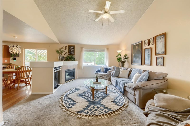 4449 Halifax St, Centennial, CO 80015