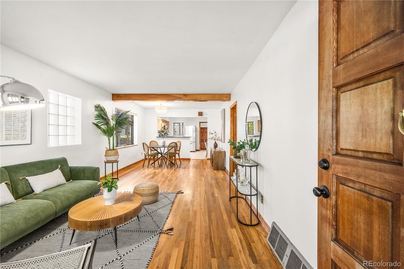 341 Lincoln St, Denver, CO 80203