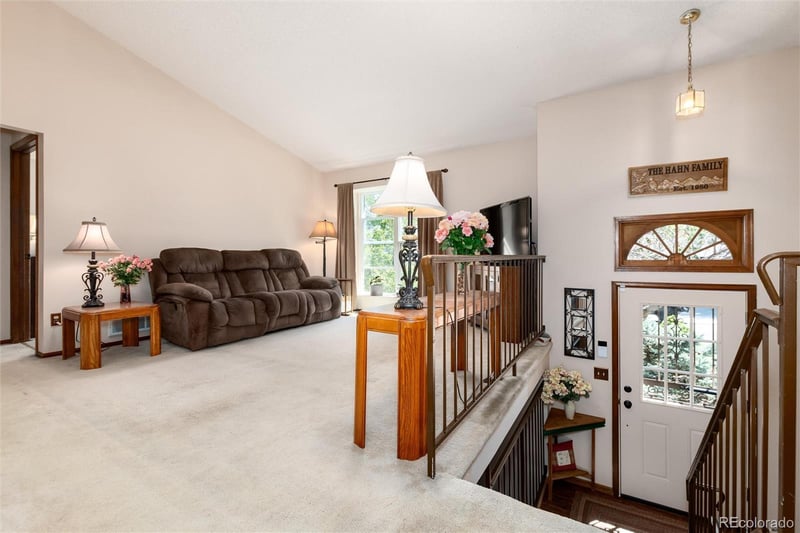 5951 Perth St, Centennial, CO 80015