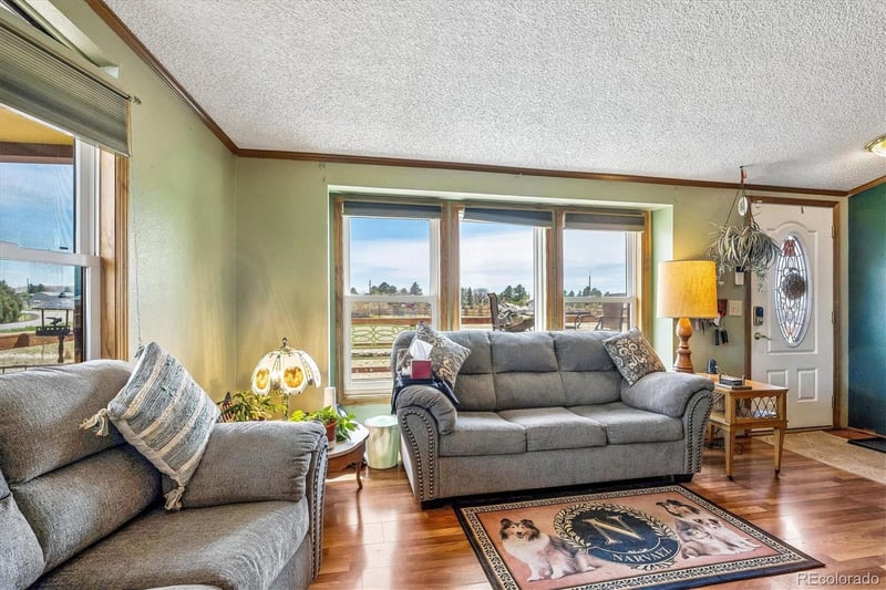 781 S Biloxi St, Aurora, CO 80018