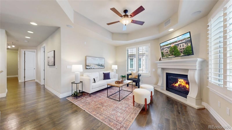 150 S Madison St #207, Denver, CO 80209