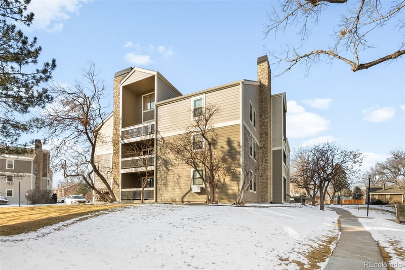 4896 Dudley St #6-5, Littleton, CO 80123