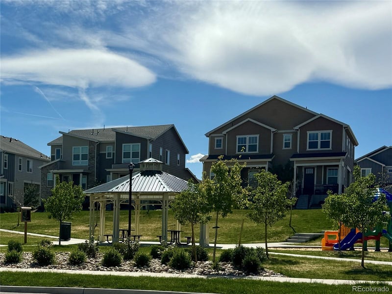 5234 Queen Ct, Arvada, CO 80002
