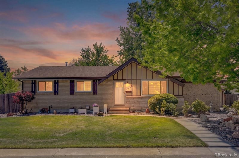 3630 Saratoga Ave, Littleton, CO 80123