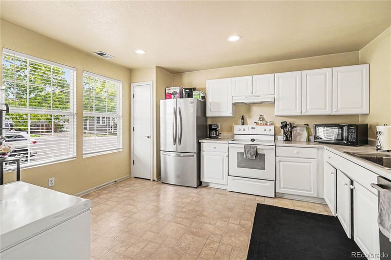 10010 Hudson St, Thornton, CO 80229