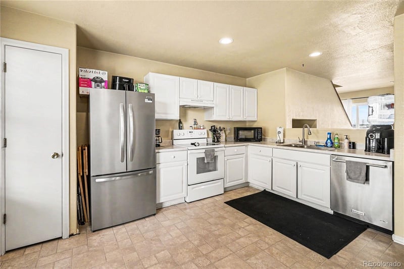 10010 Hudson St, Thornton, CO 80229