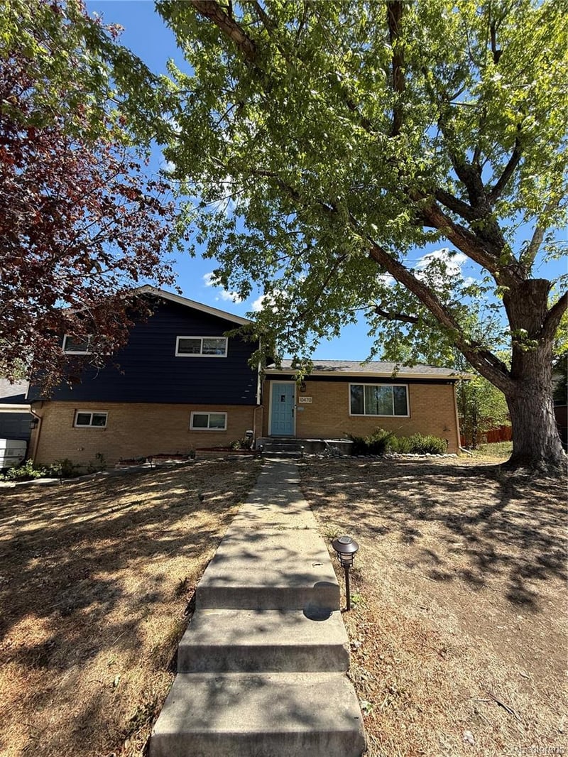 10470 Livingston Dr, Northglenn, CO 80234
