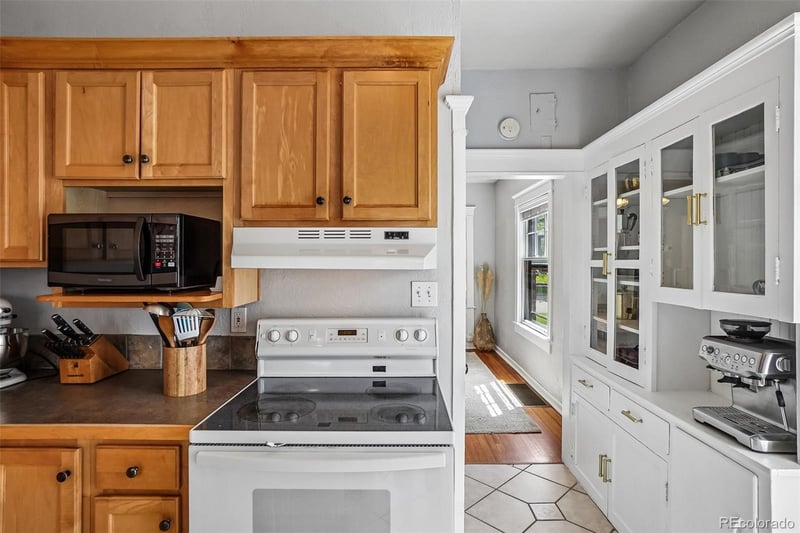 3031 E 10th Ave, Denver, CO 80206