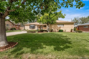 341 Newark St, Aurora, CO 80010