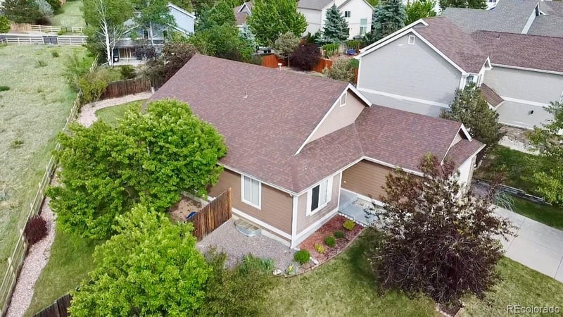 5910 Valdai Way, Aurora, CO 80015