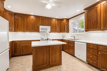 14213 Marina Dr, Aurora, CO 80014
