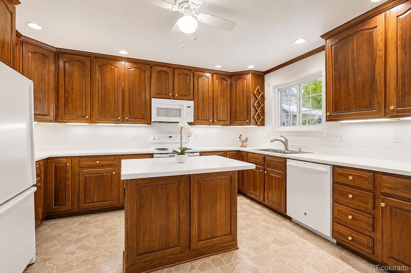 14213 Marina Dr, Aurora, CO 80014