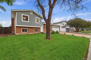 8682 Stanford Ave, Littleton, CO 80123