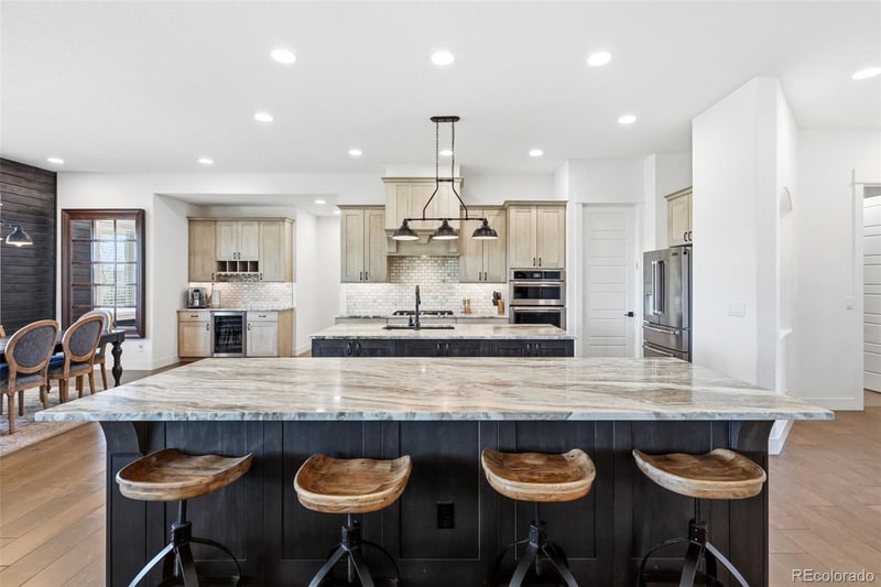 900 Berthoud Peak Dr, Berthoud, CO 80513