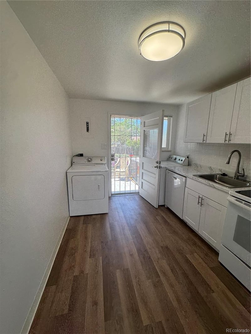 1119 Rosemary St #2, Denver, CO 80220
