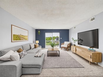 190 Highline Cir #302, Centennial, CO 80122