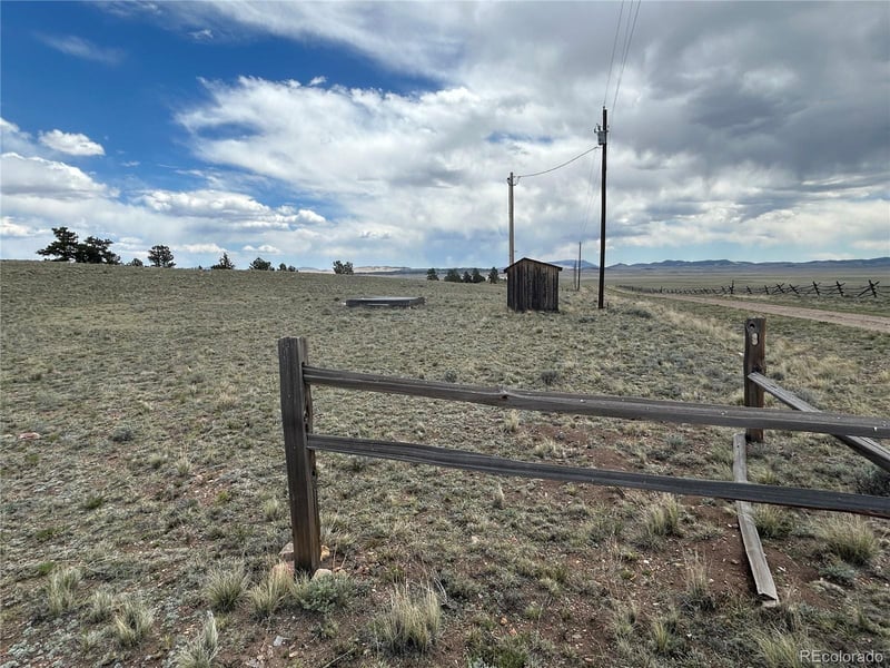 591 Singletree Ct, Hartsel, CO 80449