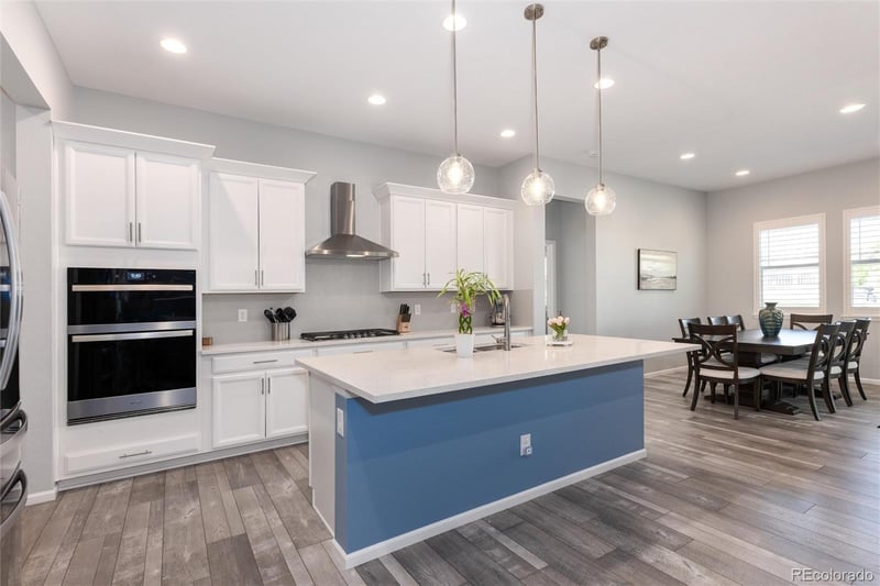 6807 Riverwood Way, Aurora, CO 80016