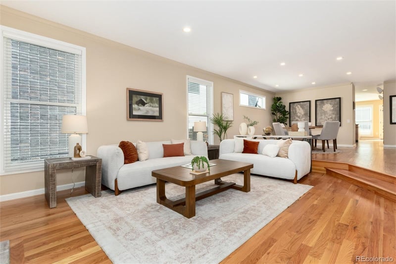 284 N Monroe St, Denver, CO 80206