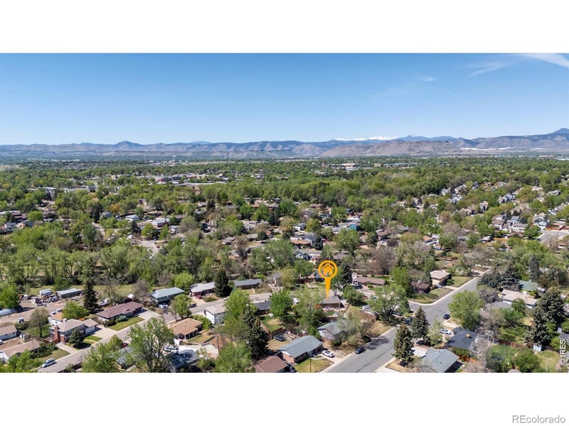 10933 67th Pl, Arvada, CO 80004