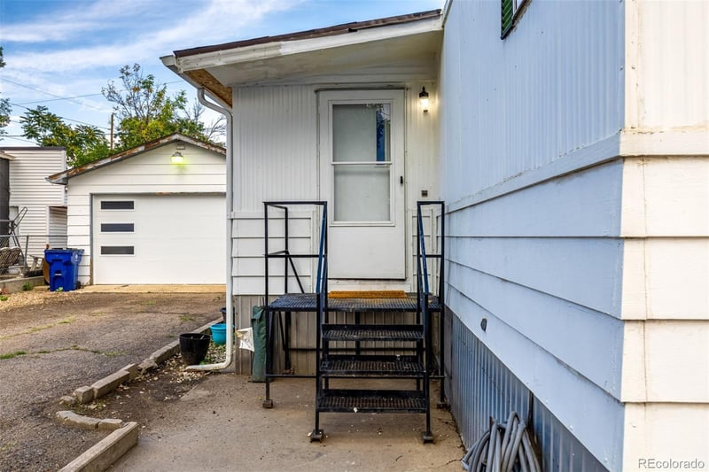 8986 Decatur St, Denver, CO 80260