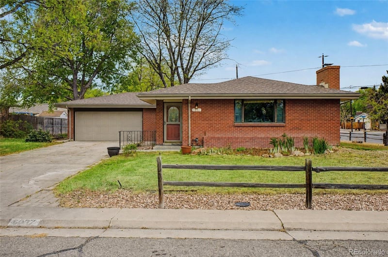 6037 Moore St, Arvada, CO 80004