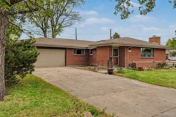 6037 Moore St, Arvada, CO 80004