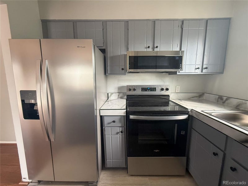 7309 Hampden Ave #204, Lakewood, CO 80227