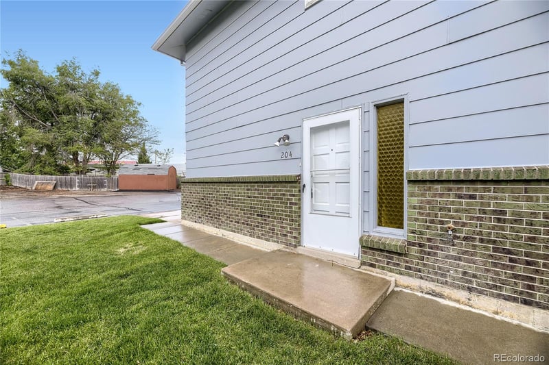 7309 Hampden Ave #204, Lakewood, CO 80227