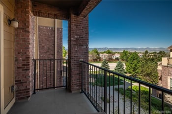 1062 Rockhurst Dr #202, Highlands Ranch, CO 80129