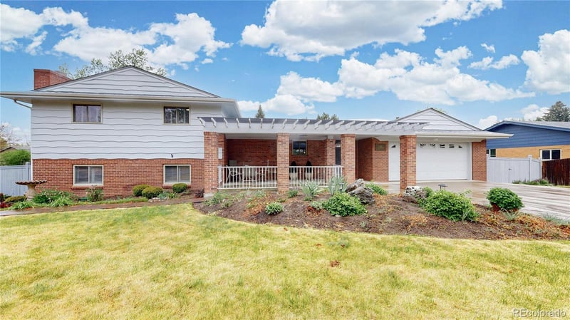 80 Hoyt St, Lakewood, CO 80226