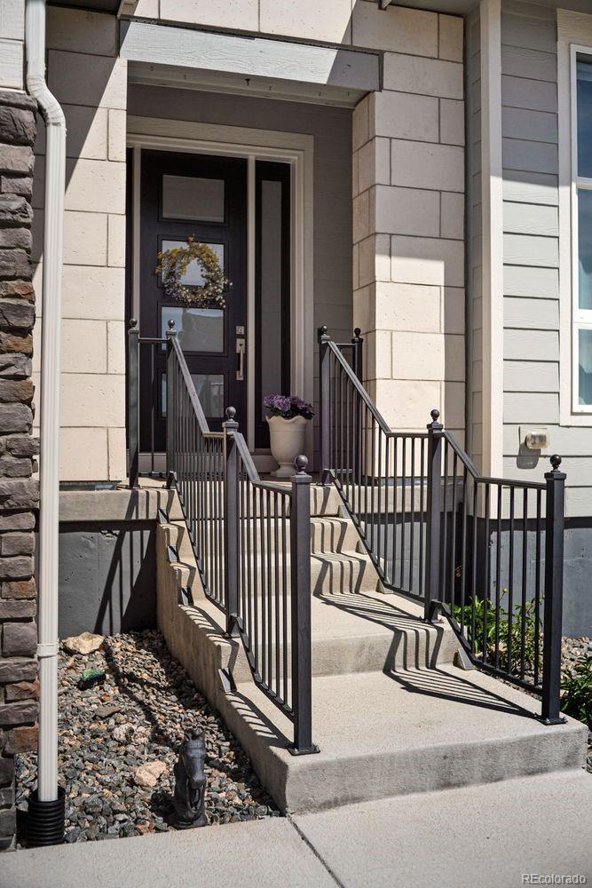 5647 Amarosa Dr, Parker, CO 80134