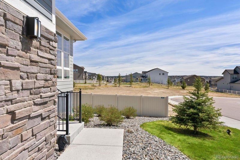 5647 Amarosa Dr, Parker, CO 80134