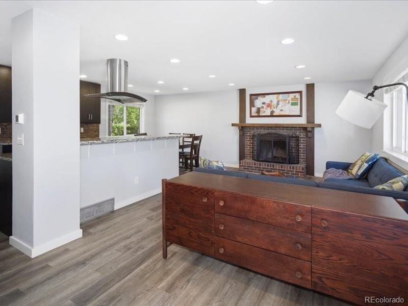9093 Rice Ave, Littleton, CO 80123