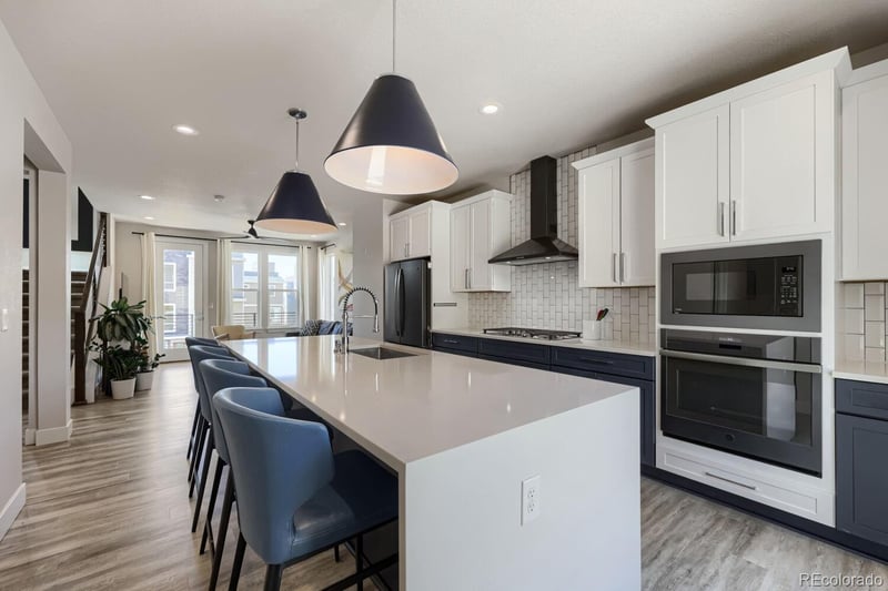2571 Palau Way, Castle Rock, CO 80109