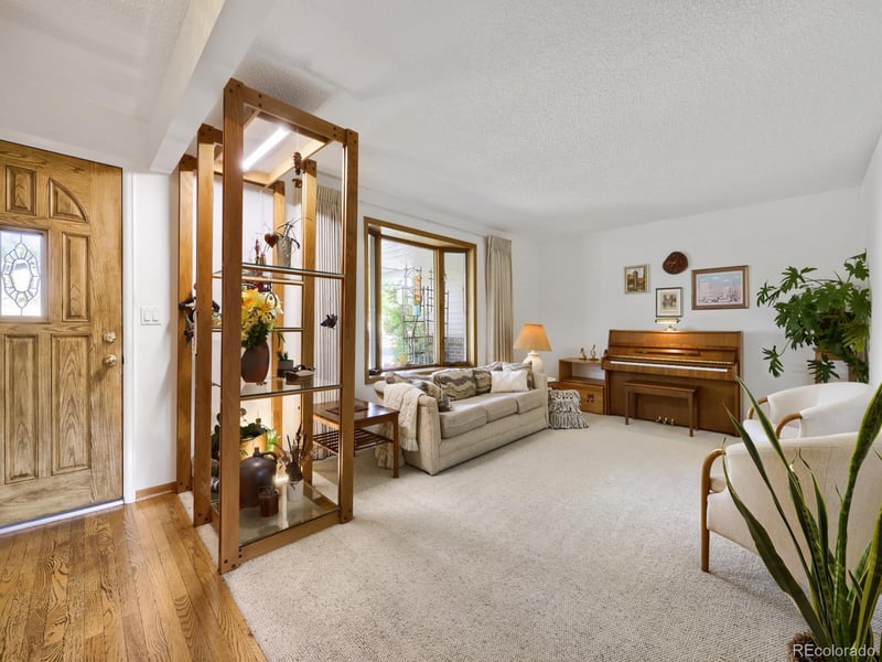 2175 Flower St, Lakewood, CO 80227