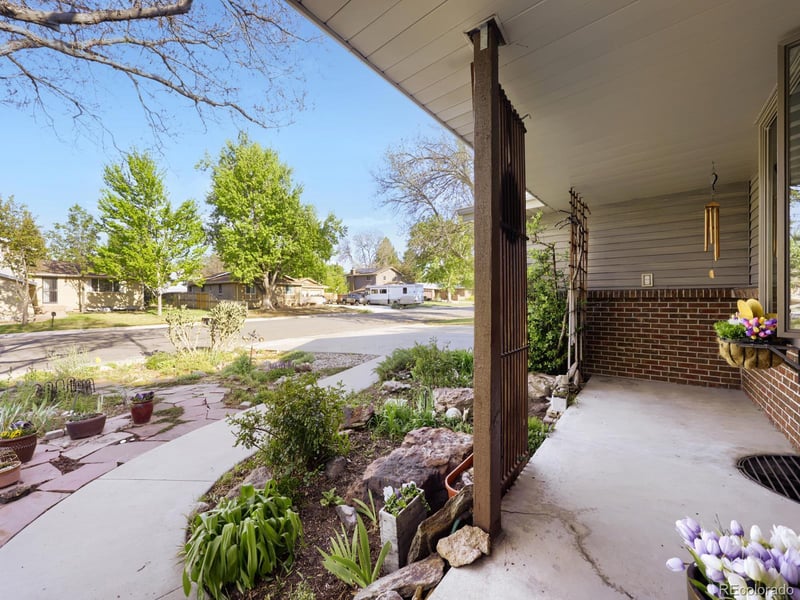 2175 Flower St, Lakewood, CO 80227
