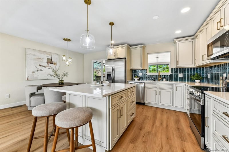 8903 Balsam St, Littleton, CO 80128