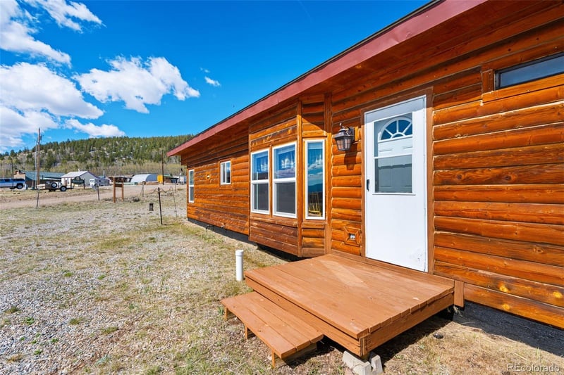 75 Sixth St, Como, CO 80432