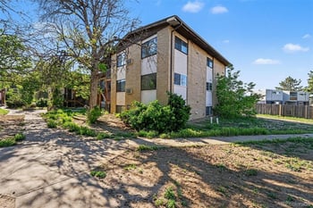 875 S Quebec St #24, Denver, CO 80247